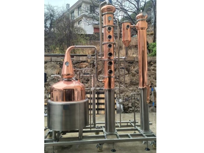 300L阿尔玛涅克蒸馏机组