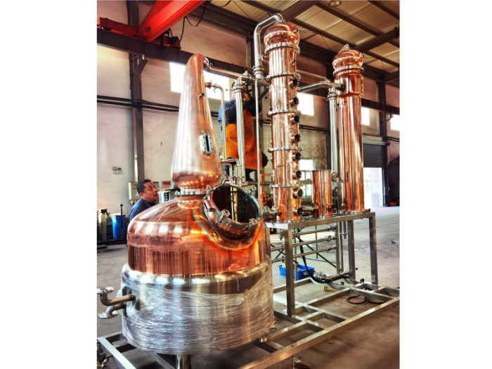 600L阿尔玛涅克蒸馏机组(泡罩)